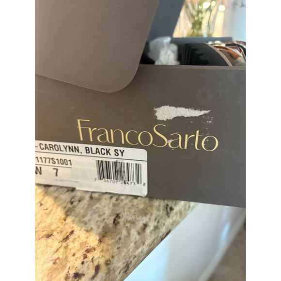 Franco Sarto L-CAROLYNN womens Loafer Flat Black Patent NEW Size 8W - Picture 3 of 8